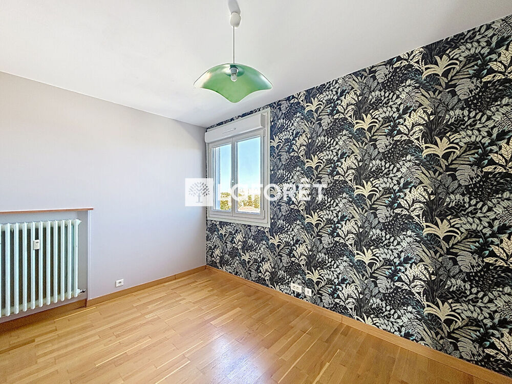 Appartement a louer chalons-en-champagne - 4 pièce(s) - 66 m2 - Surfyn