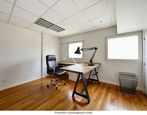 Local : Bureaux / Cabinet - Quartier Centre 326000 94200 Ivry sur seine