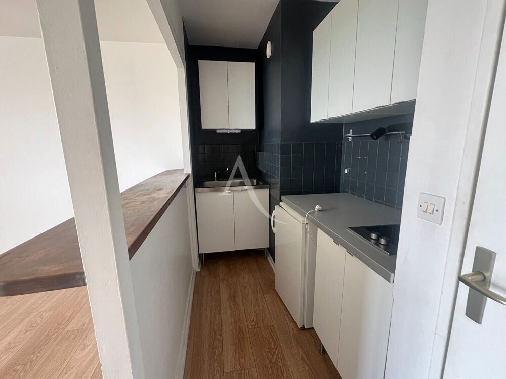 Location Appartement TYPE 1, REIMS - COURLANCY Reims