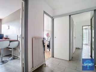  Appartement à louer 2 pièces 67 m²