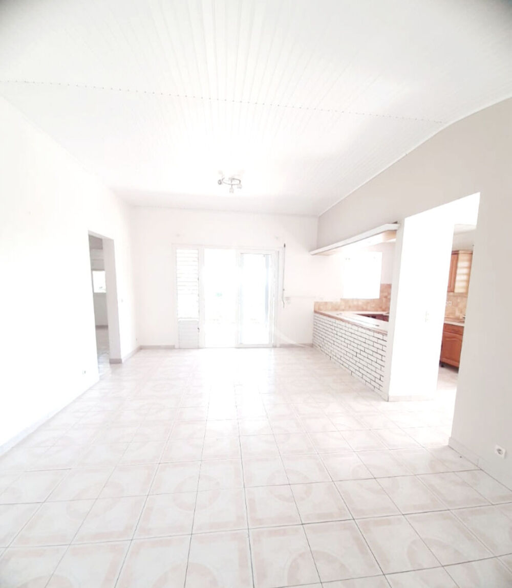 Location Maison Maison La Trinite 3 pièce(s) 69.10 m2  une belle Pépite pour vous !!!!! La trinite