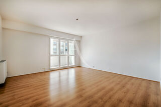  Appartement à louer 3 pièces 66 m²