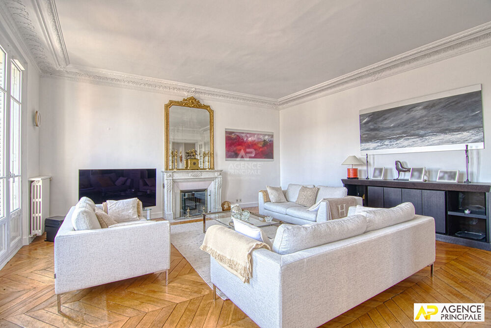 Vente Appartement Le Chesnay limite Versailles Rive-Droite Appartement 7 pièces 271 m² carrez situé au 3ème étage d'un immeuble Haussmannien avec Le chesnay