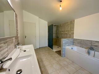  Maison  vendre 3 pices 109 m