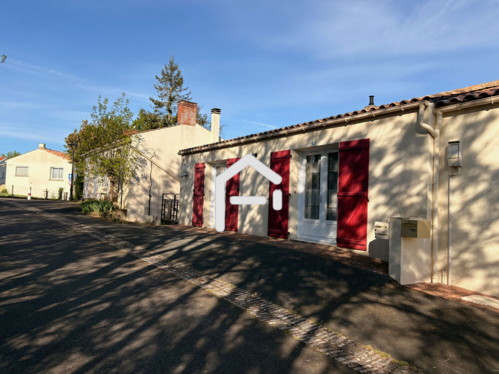 Vente Maison Maison 4 pièces 600m² de terrain à vendre à Le Givre - Vue dégagée Le givre