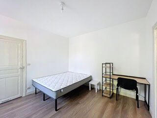  Appartement à louer 2 pièces 37 m²