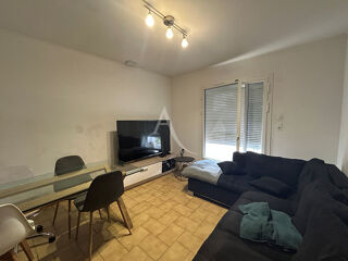  Maison à louer 3 pièces 118 m²