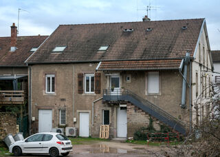  Immeuble  vendre 12 pices 389 m
