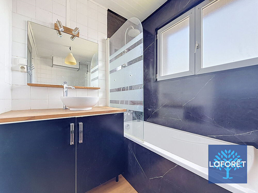 Location Maison Maison Saint Saulve 4 pièce(s) 83.32 m2 - 3 chambres Saint saulve