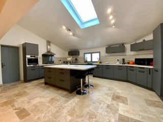  Maison � vendre 6 pi�ces 247 m�