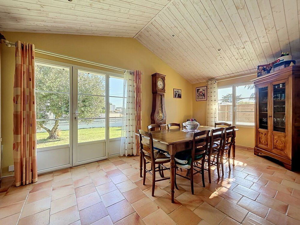 Vente Maison BRÉTIGNOLLES-SUR-MER ? QUARTIER DE LA SAUZAIE ? LONGÈRE DE CHARME À 1 KM DE LA MER Bretignolles sur mer