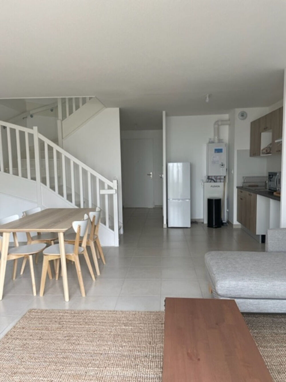 MAISON LOUEE MEUBLEE 87.25m2+Terrasse de 8.26m2+Jardin de 156m2