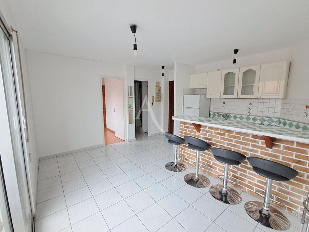 Location Appartement Appartement Nantes - 2 pièce(s) - 30.19 m2 Nantes