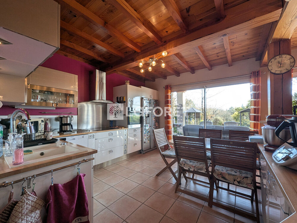 Vente Maison Maison 10 minutes de Bessières 6 pièce(s) 239 m2 Bessieres