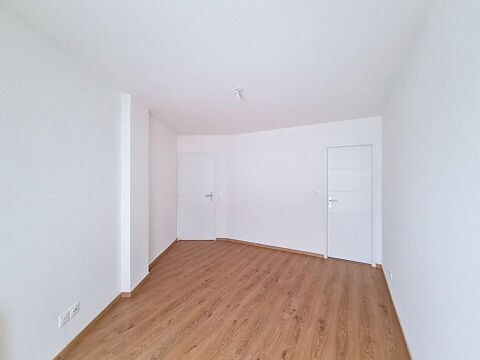  Appartement � louer 4 pi�ces 82 m�