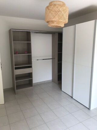  Appartement à louer 2 pièces 43 m²