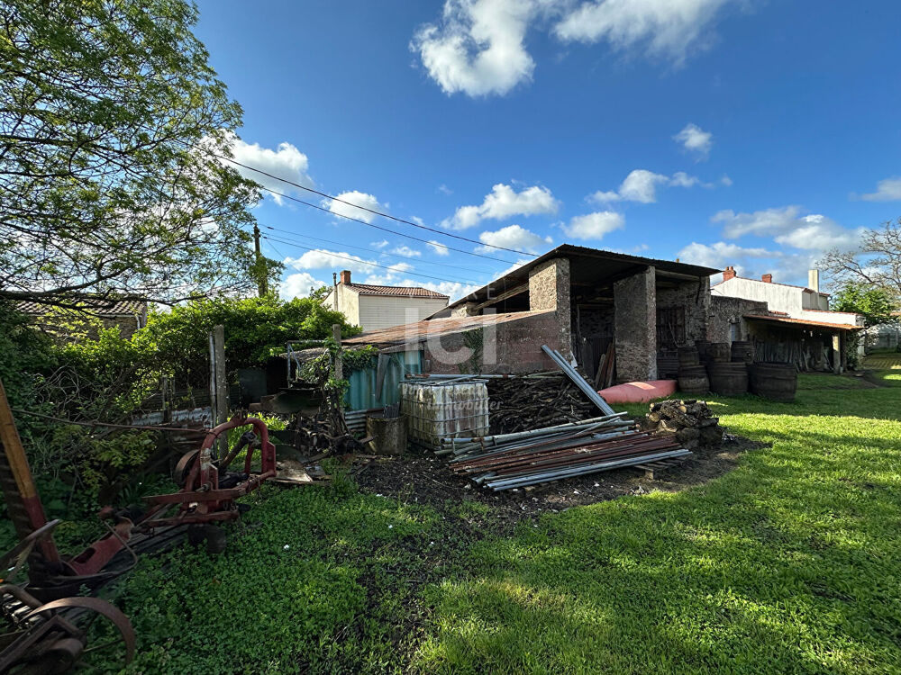 Vente Maison Dépendance à réhabiliter d'environ 122 m² Pont saint martin