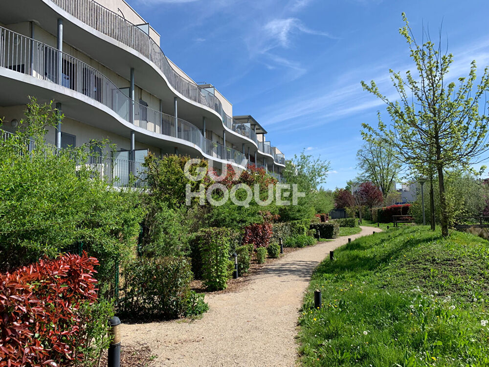 Appartement 4 pièce(s) de 103 m2 avec balcon