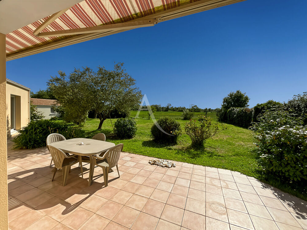 Maison familiale de plus de 130 m² avec vue imprenable sur le marais et garage indépendant de 50 m² à Sallertaine