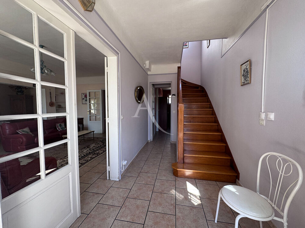 Location Maison Maison familiale 155m2 - 3 chambres - véranda et garage Vaires sur marne