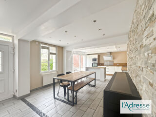  Maison à vendre 4 pièces 133 m²