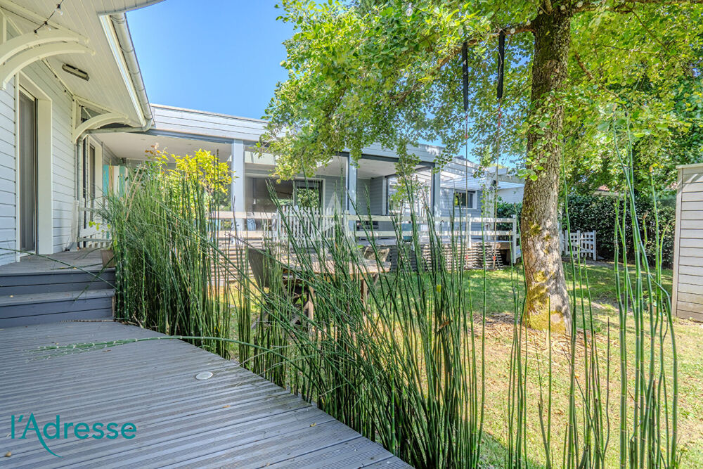 Maison 8 pièces 171 m² · à Gradignan · 171 m² · 599 000 €