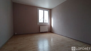  Appartement à louer 3 pièces 60 m²