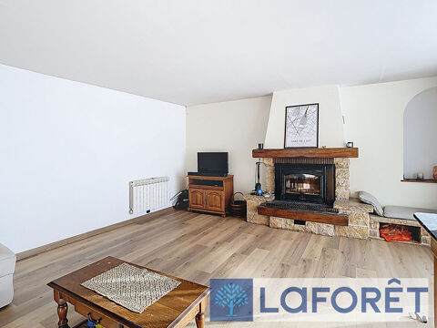  Maison � louer 6 pi�ces 194 m�