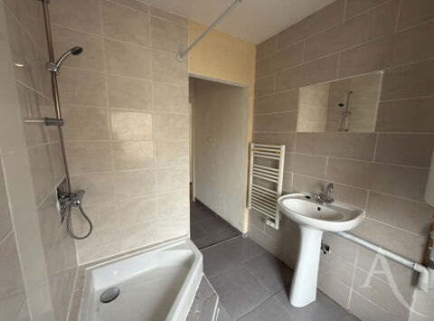  Appartement � louer 4 pi�ces 56 m�