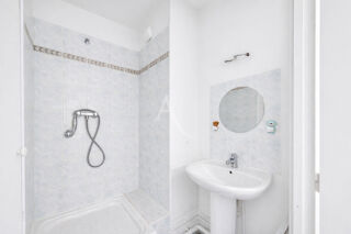  Appartement à vendre 4 pièces 77 m²