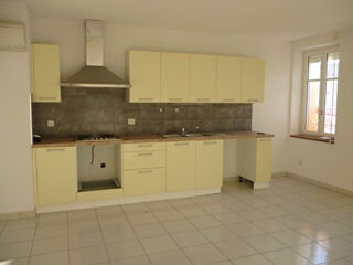  Appartement  louer 4 pices 93 m