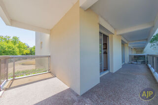  Appartement à vendre 4 pièces 77 m²