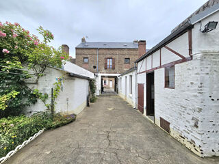  Maison  vendre 15 + pices 