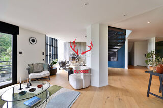  Maison à vendre 7 pièces 305 m²