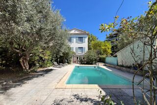  Maison � vendre 8 pi�ces 268 m�