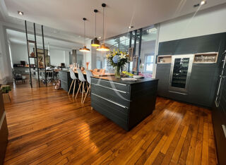  Appartement à vendre 8 pièces 389 m²