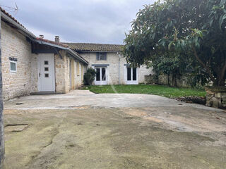  Maison  vendre 6 pices 