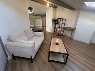  Appartement à louer 1 pièce 29 m²