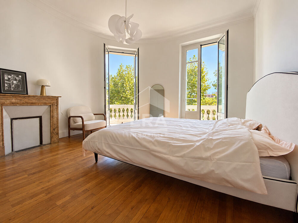 Location Appartement MAGNIFIQUE 3 PIÈCES DE 71 M²  - NICE - QUARTIER GAMBETTA - CHARME HAUSSMANNIEN Nice