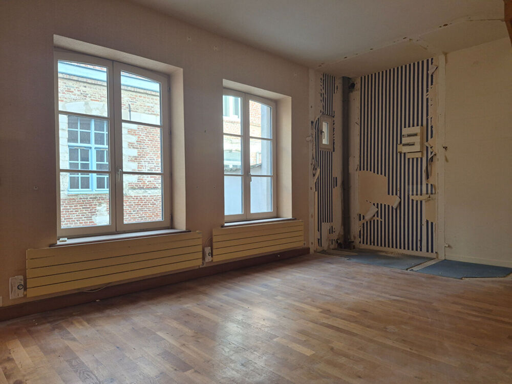 Vente Appartement VIEUX LILLE - PLATEAU BRUT A AMENAGER EN T2 DE 47 M² LOI CARREZ Lille