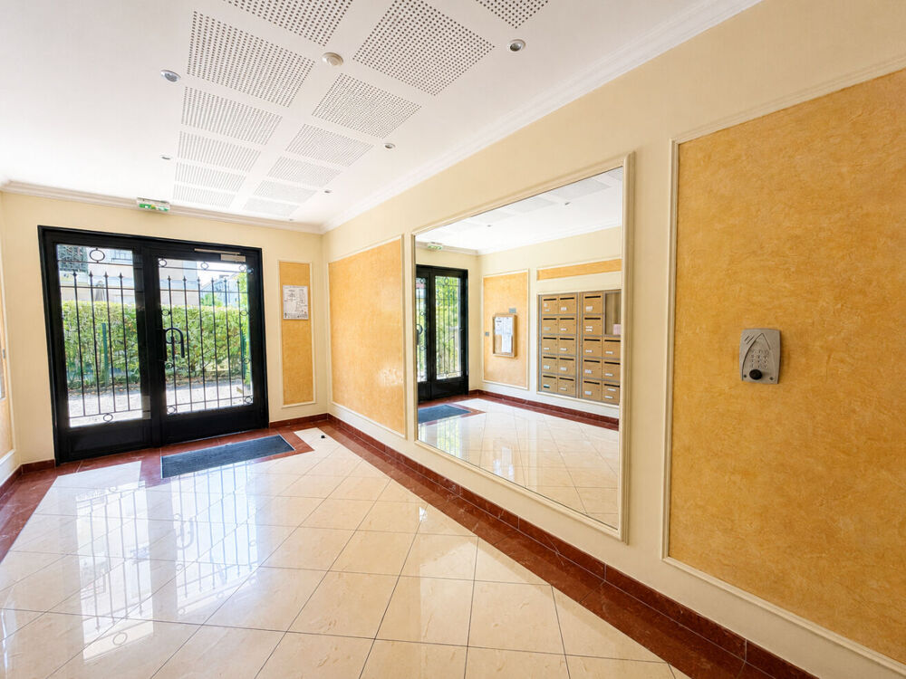 Vente Appartement Appartement Ozoir La Ferrière  3 pièce(s) 65 m2 Pontault combault