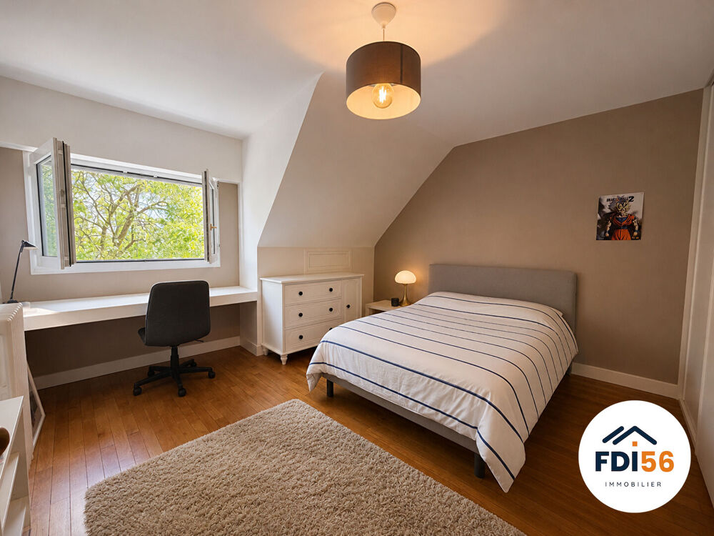 Vente Maison MAISON FAMILIALE - NOUVELLE-VILLE - LE PRIVILÈGE DU CENTRE-VILLE AVEC UN VÉRITABLE ESPACE DE VIE Lorient