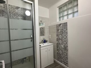  Appartement à louer 2 pièces 49 m²