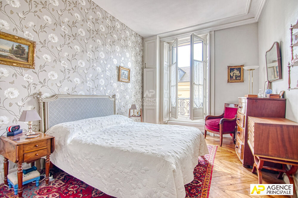 à vendre  Appartement Versailles (78000)