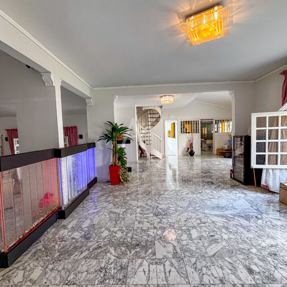 Vente Maison Villa avec vue mer exceptionnelle à Schoelcher Schoelcher