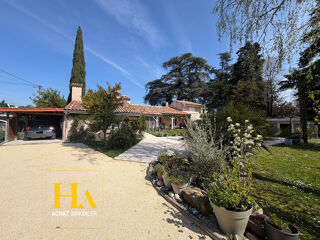  Maison � vendre 10 pi�ces 230 m�