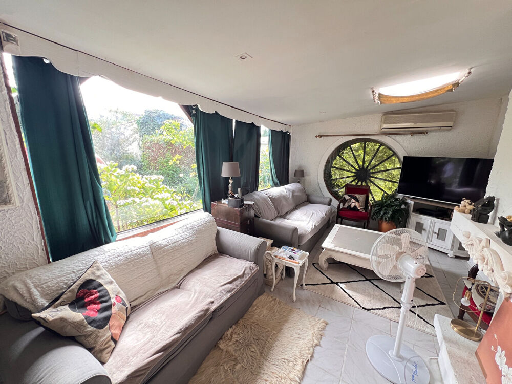 Vente Maison Maison Meaux 4 pièces 95 m2, jardin, cave et garage. Meaux