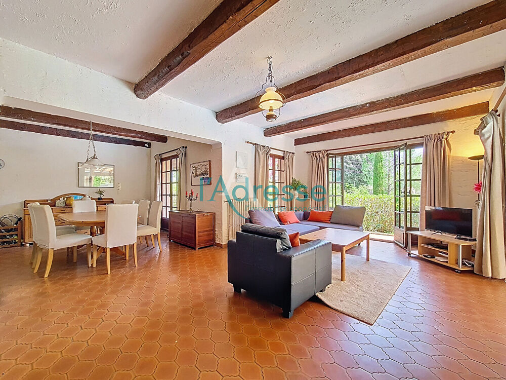 � vendre  Maison Montauroux (83440)