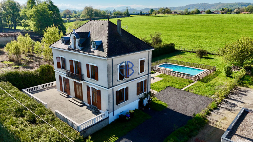 Vente Villa Demeure de caractère avec fort potentiel pour location saisonnière Saint genix les villages