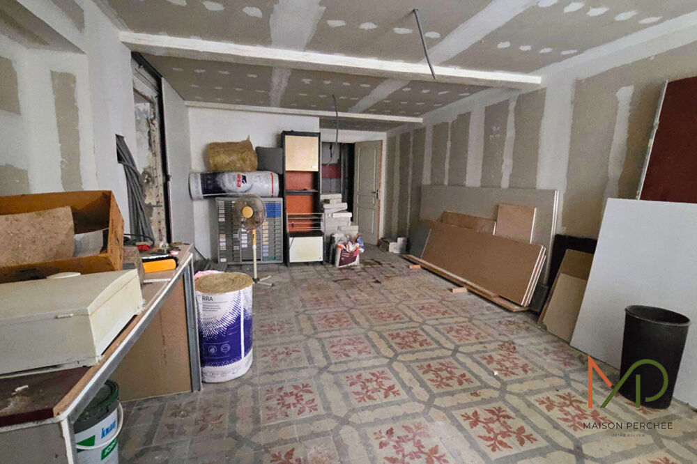   Local commercial Trans En Provence 78 m2 (local + cave) Trans en provence